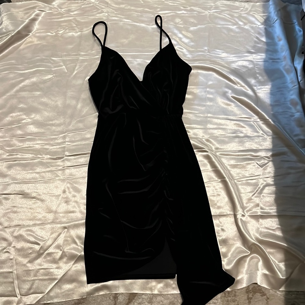 Cute Midi Black Dress